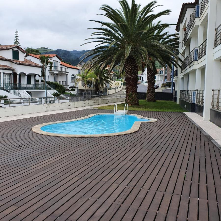 Black'Nyellow Place Vila Franca do Campo Exterior foto